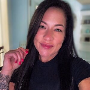 Meet your Posher, Shannon